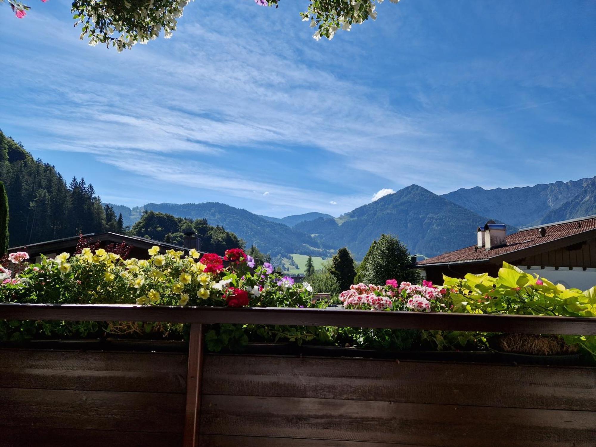 Haus Bergblick Lägenhet Walchsee Exteriör bild